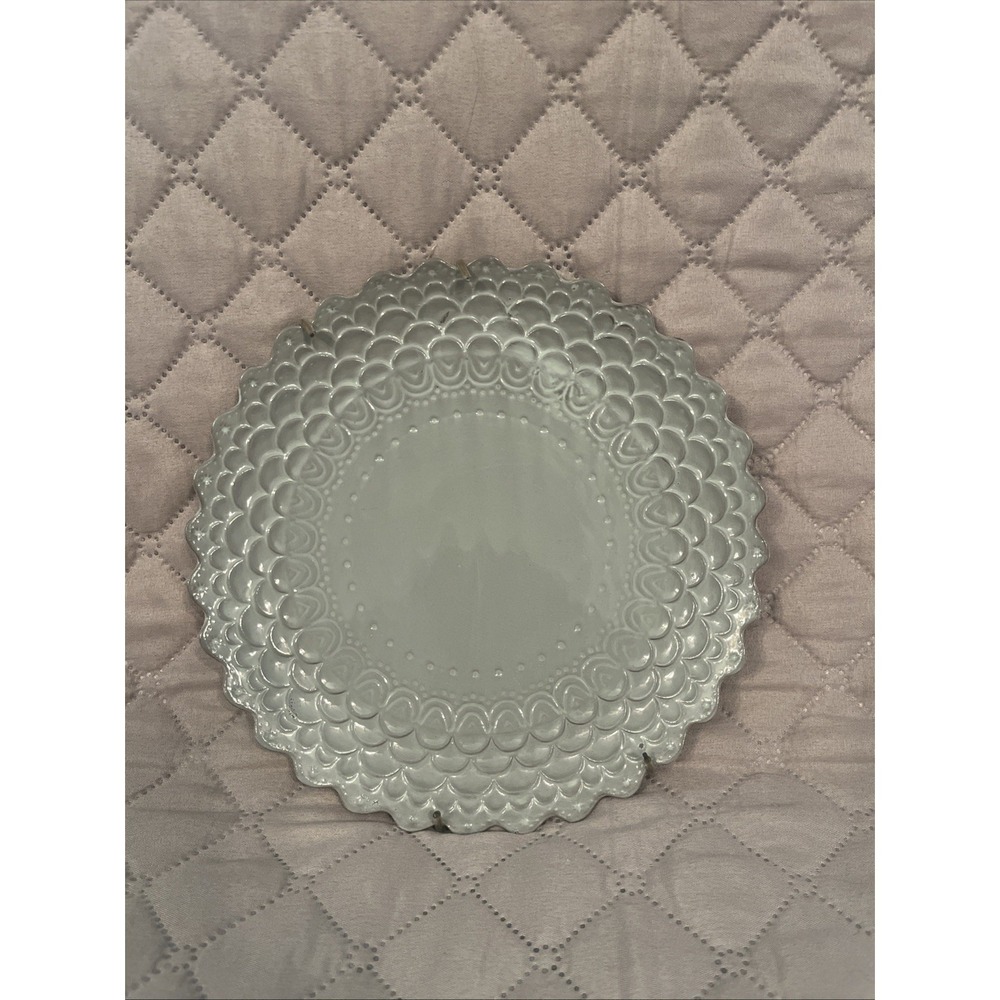 Anthropologie Scalloped Piecrust 8" Dessert Salad Plate 91813531 Grey Stoneware